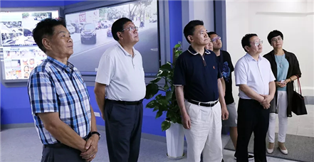 江苏淮安市人大秘书长张进成一行莅临亚游集团ag8集团调研考察