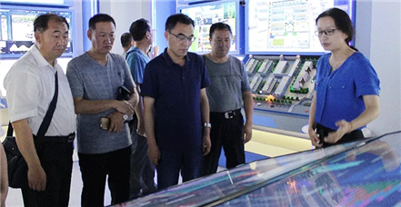 甘肃省张掖市委政法委员会副书记汤栋国一行莅临亚游集团ag8集团参访调研